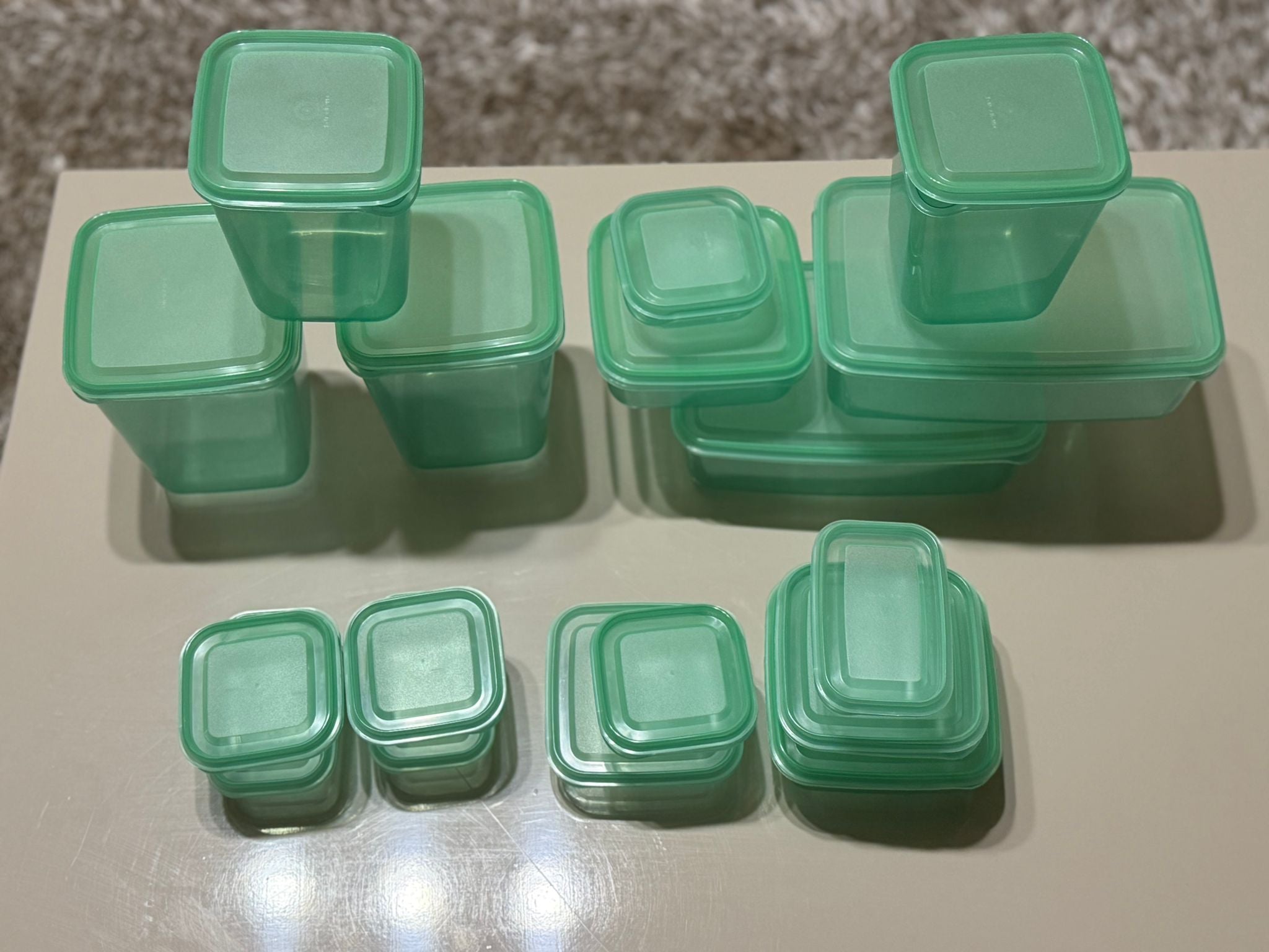 Set 9 caserole caserole din plastic cu capace